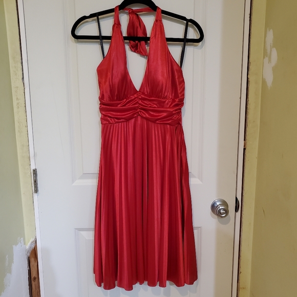 My Michelle Red Halter Top Dress - Picture 4 of 12